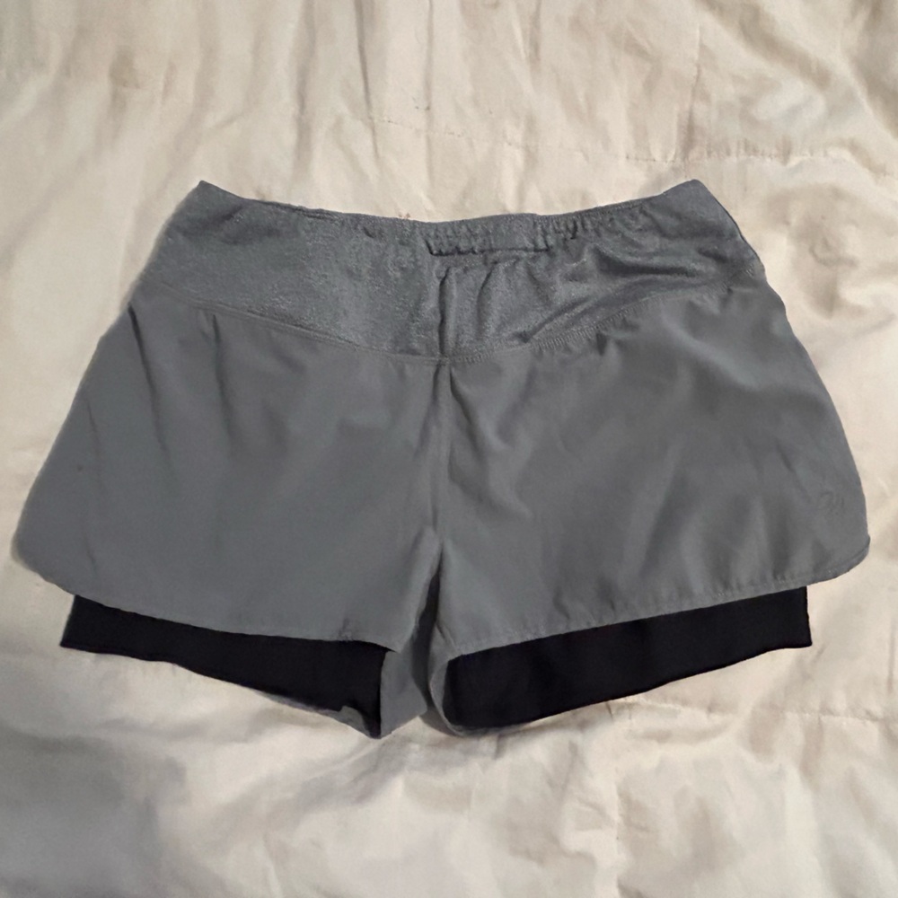 Athletic shorts